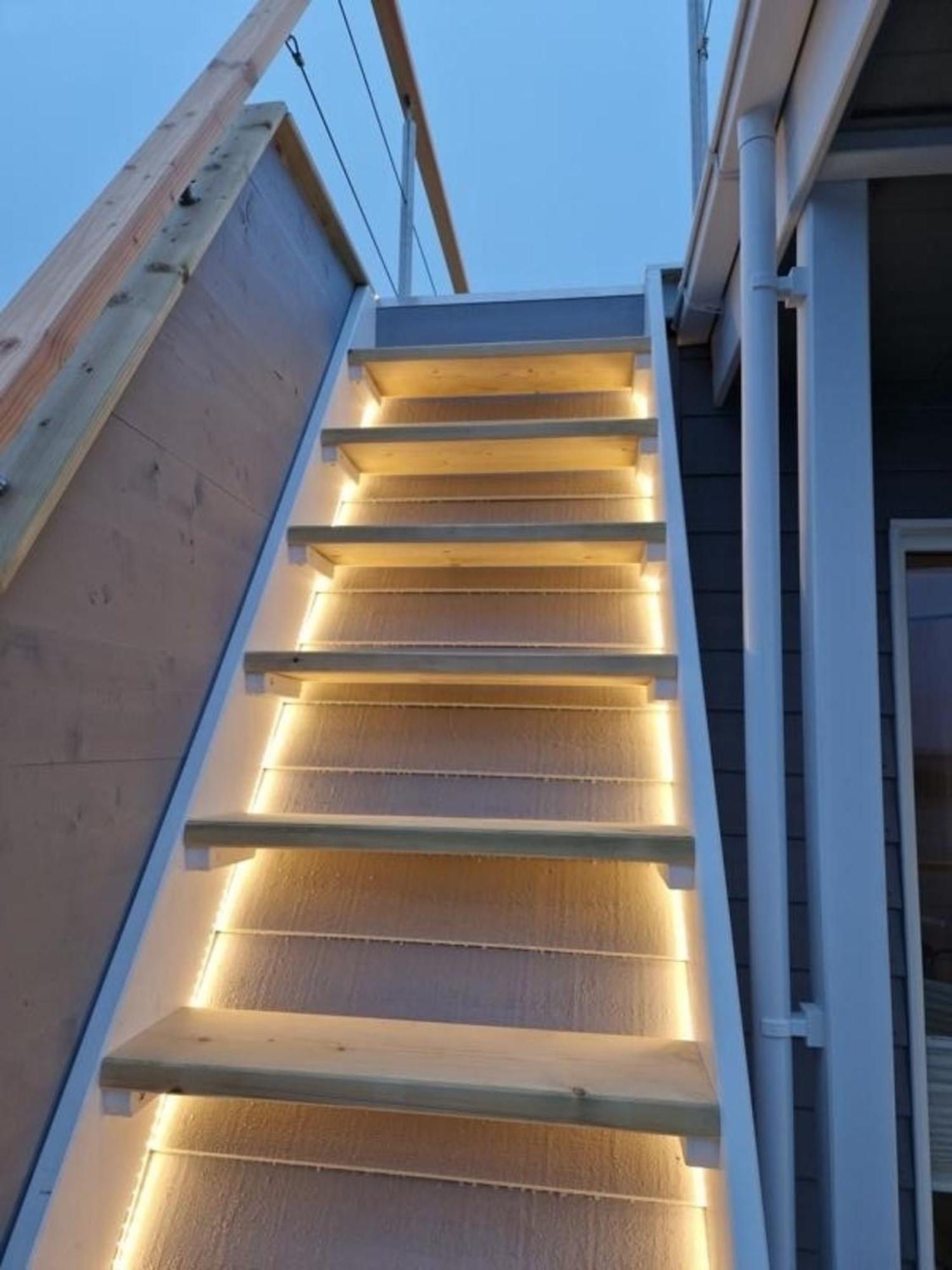 Hausboot Liliput Hotel Щралзунд Екстериор снимка